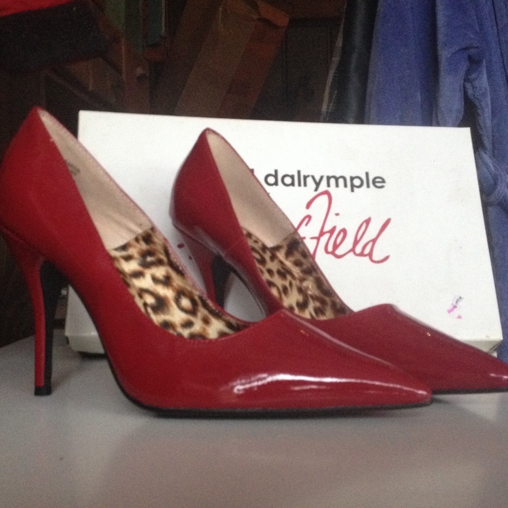 Red Pumps